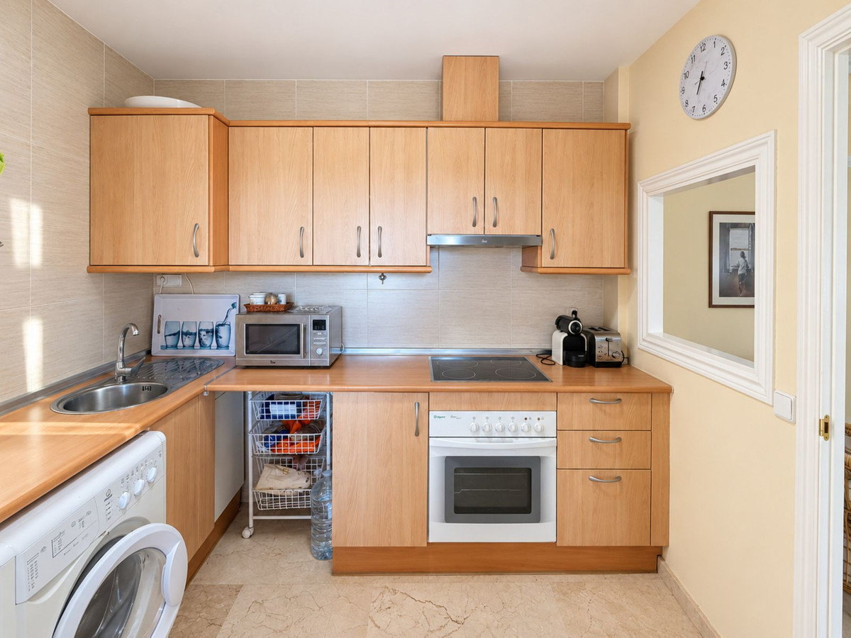 Appartement te koop in Casares Playa | 2 slaapkamers H5477821
