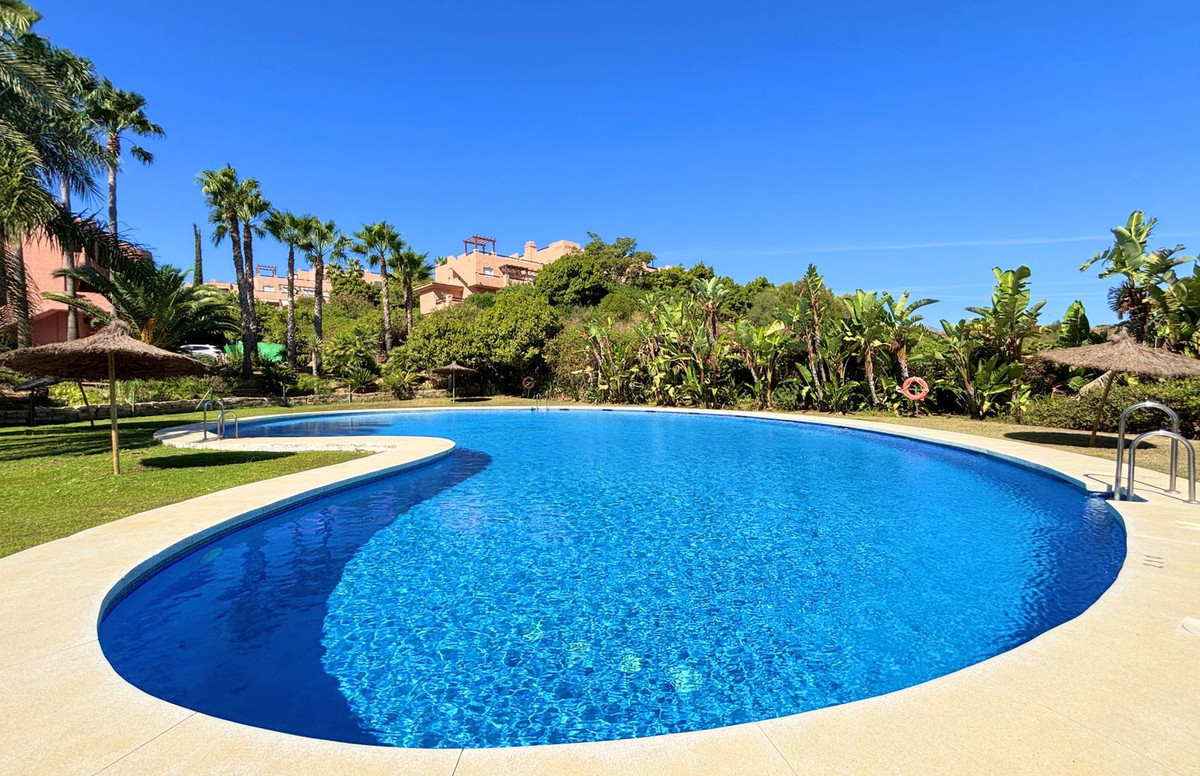 Appartement te koop in Casares Playa | 2 slaapkamers H5477821