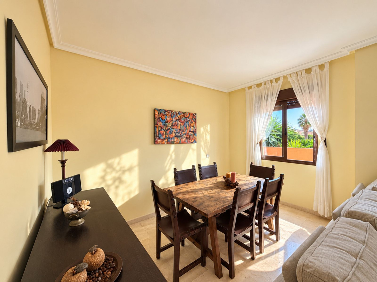 Appartement te koop in Casares Playa | 2 slaapkamers H5477821