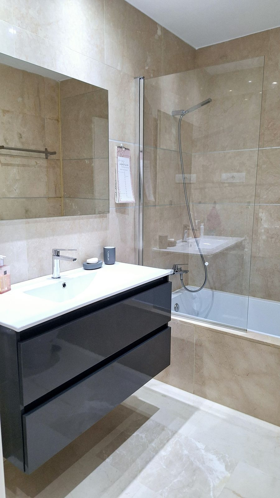 Appartement te koop in Casares Playa | 2 slaapkamers H5483587