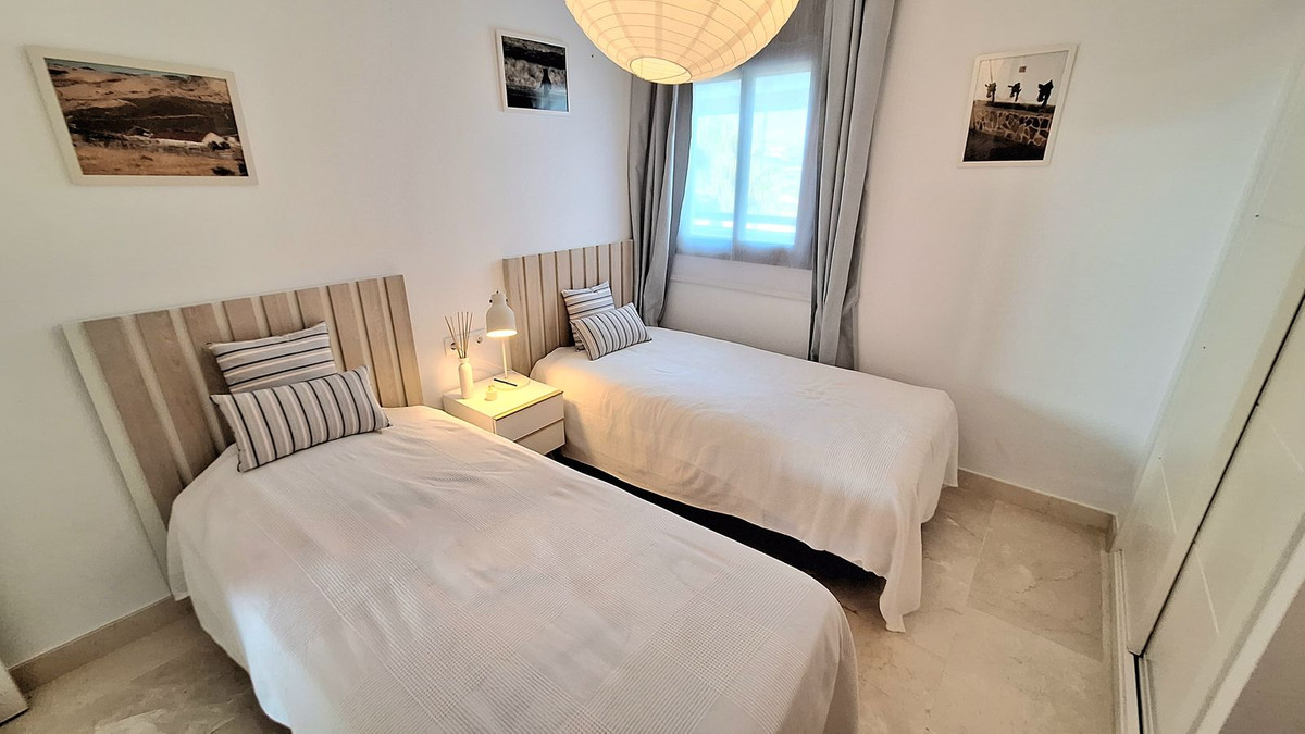 Appartement te koop in Casares Playa | 2 slaapkamers H5483587