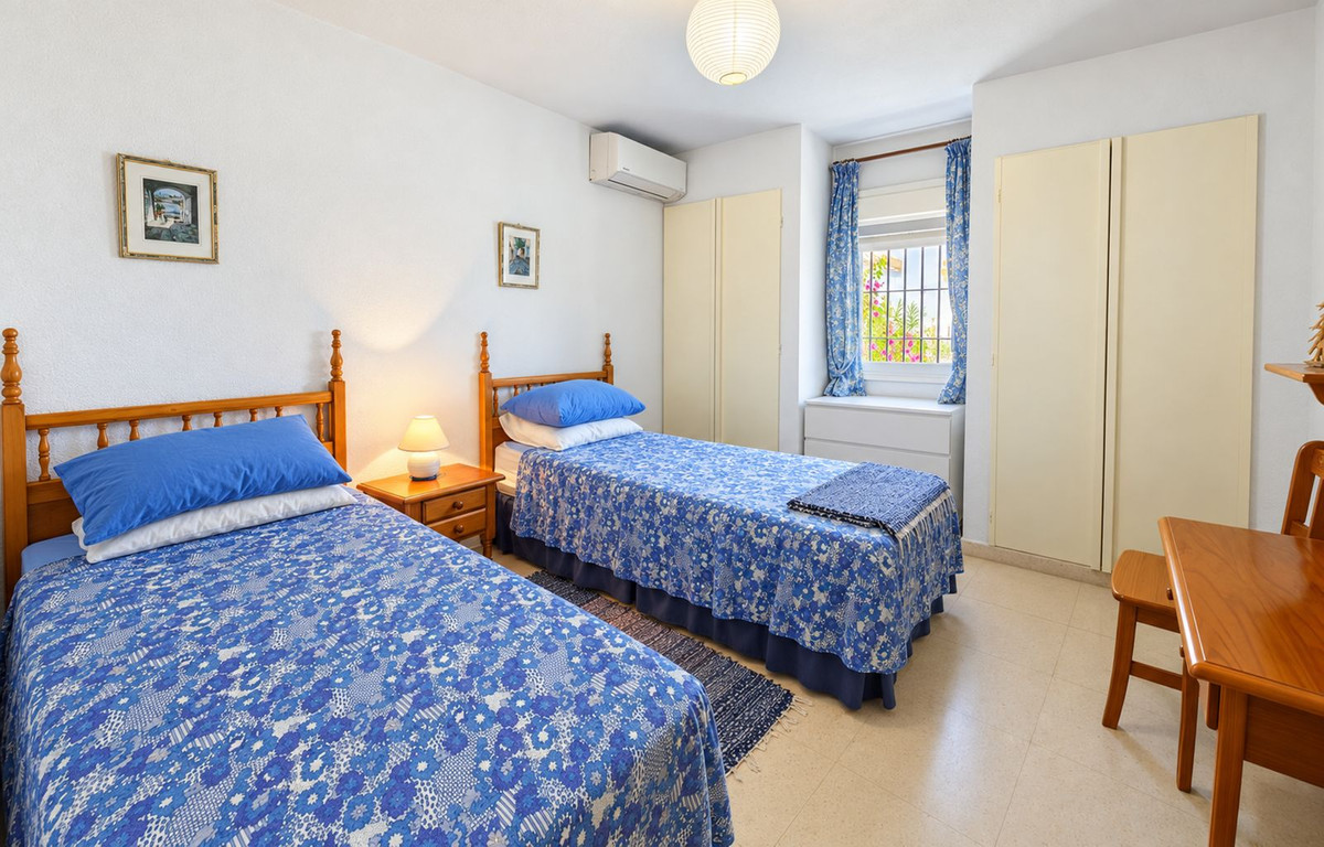 Appartement te koop in Casares Playa | 4 slaapkamers H5485876