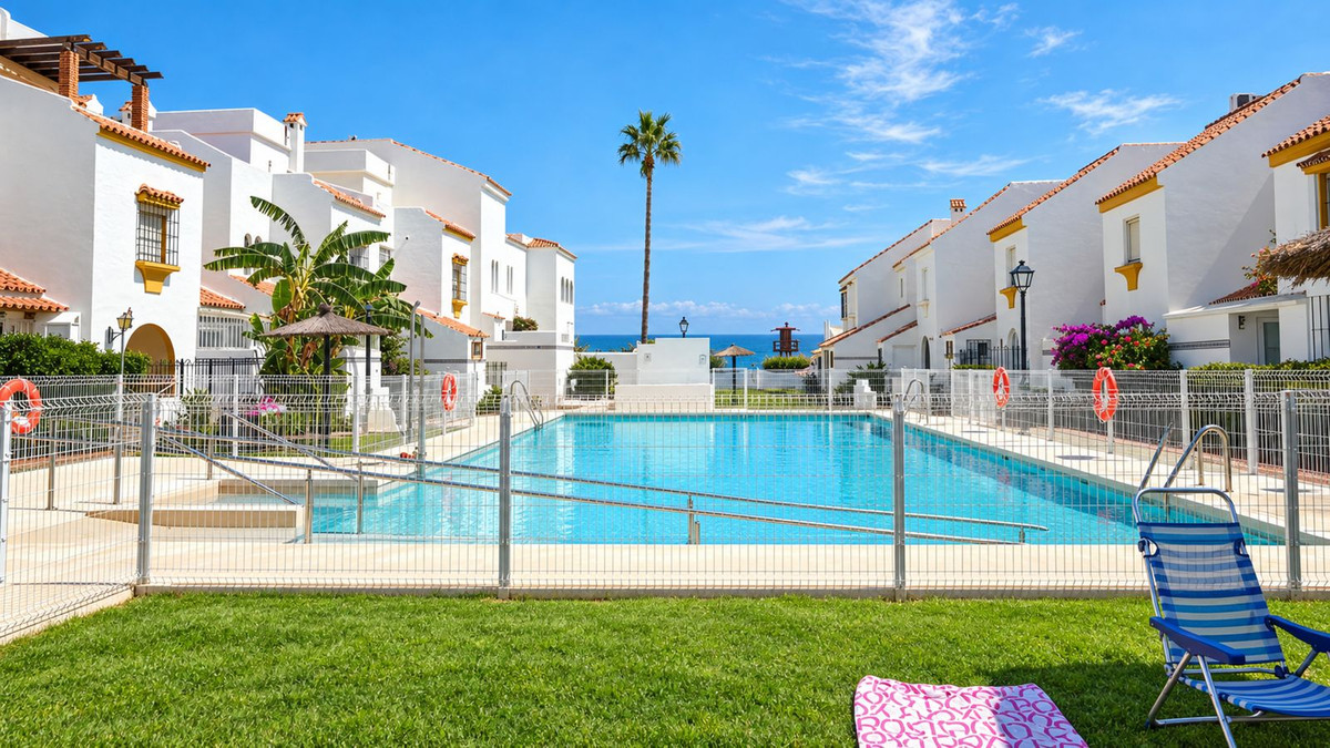 Appartement te koop in Casares Playa | 4 slaapkamers H5485876