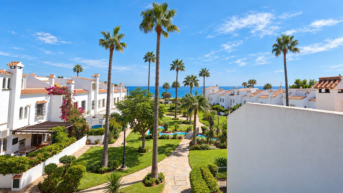 Appartement te koop in Casares Playa | 4 slaapkamers H5485876