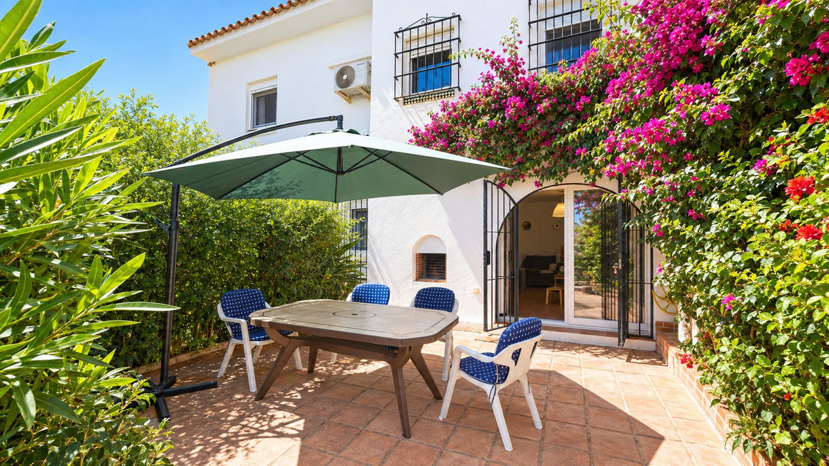 Appartement te koop in Casares Playa | 4 slaapkamers H5485876