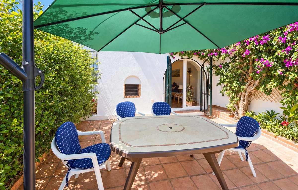 Appartement te koop in Casares Playa | 4 slaapkamers H5485876