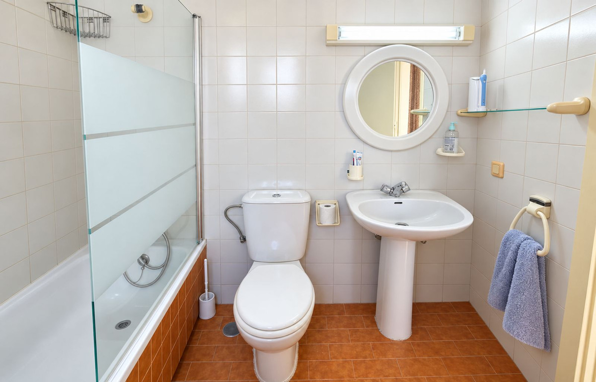 Appartement te koop in Casares Playa | 4 slaapkamers H5485876