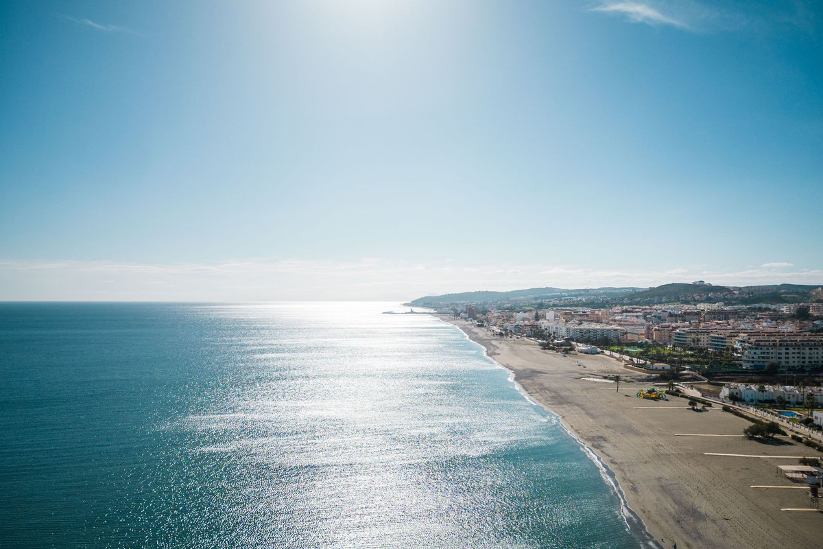 Appartement te koop in Casares Playa | 4 slaapkamers H5485876