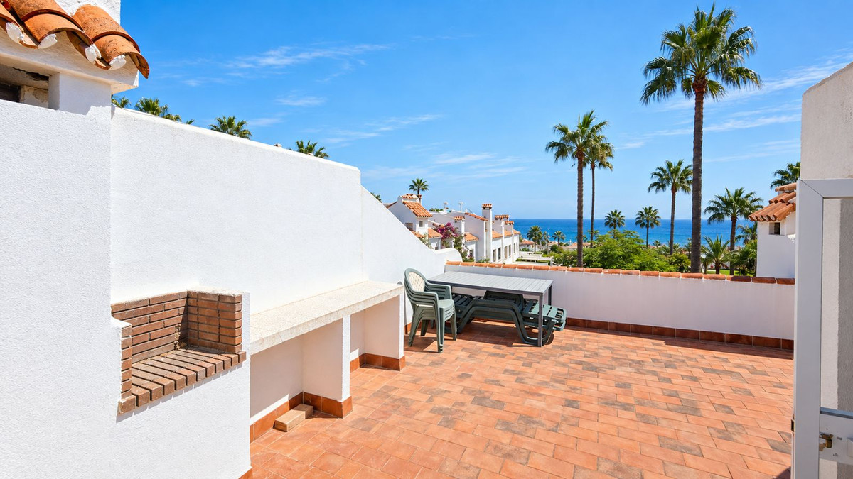 Appartement te koop in Casares Playa | 4 slaapkamers H5485876