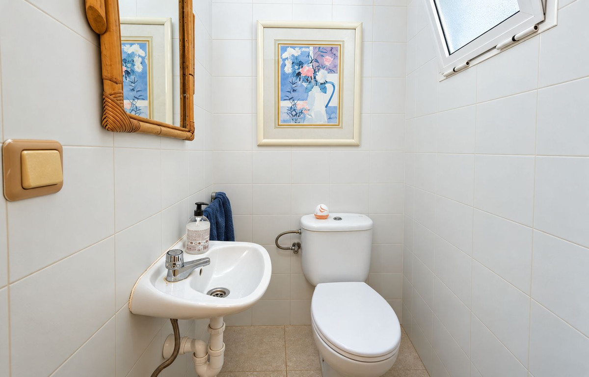 Appartement te koop in Casares Playa | 4 slaapkamers H5485876