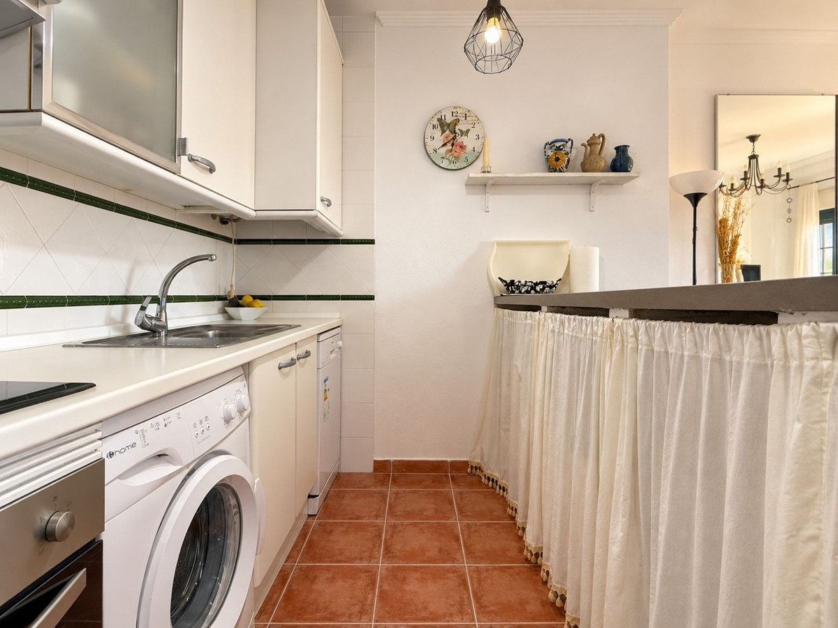 Appartement te koop in Casares Playa | 2 slaapkamers H5494951