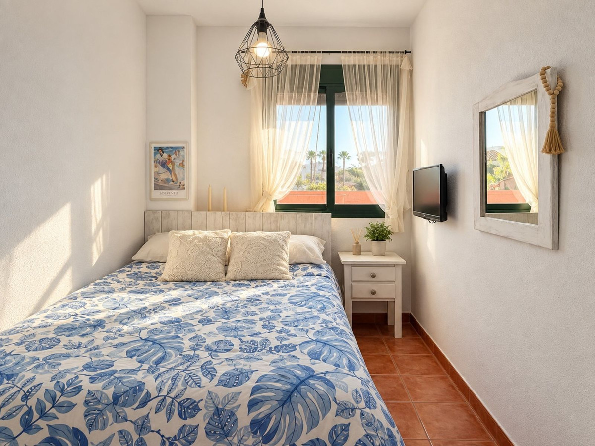 Appartement te koop in Casares Playa | 2 slaapkamers H5494951