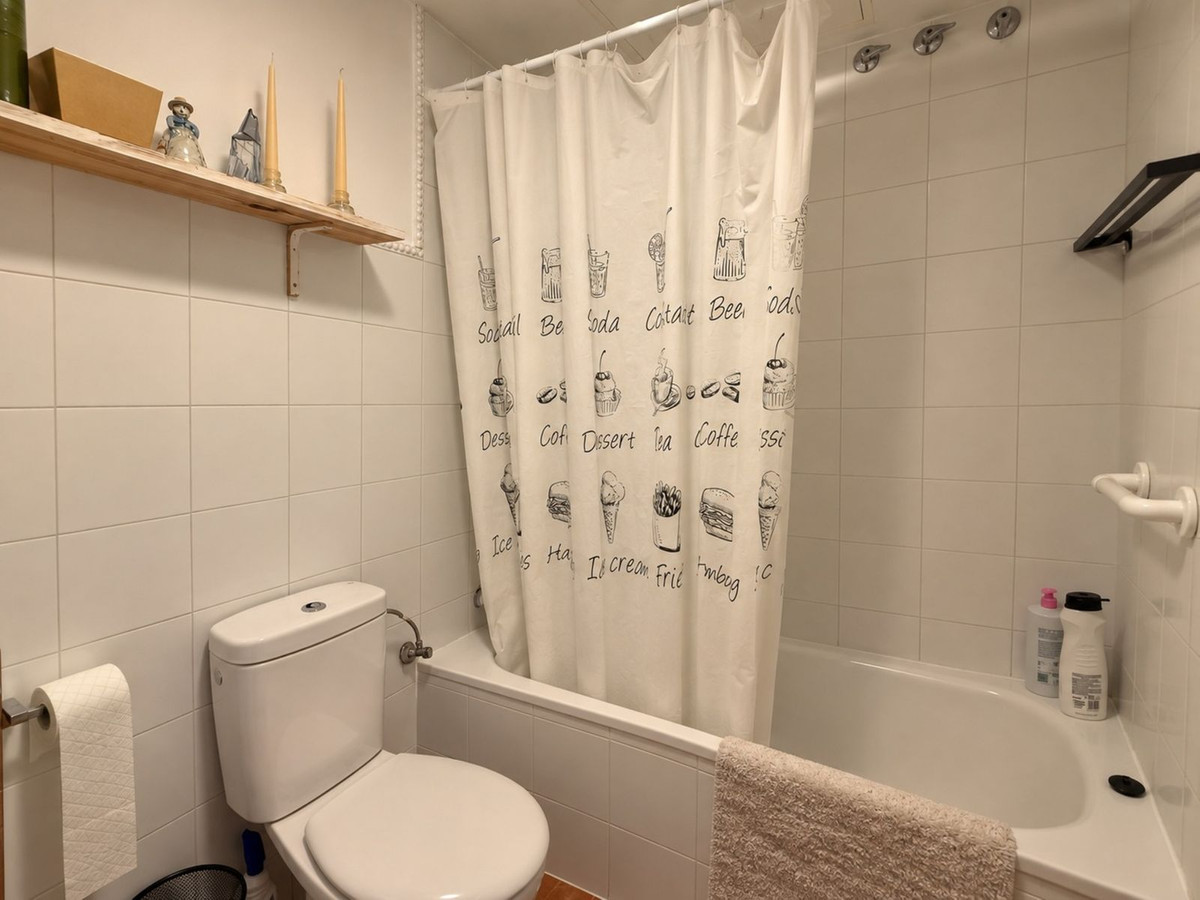 Appartement te koop in Casares Playa | 2 slaapkamers H5494951
