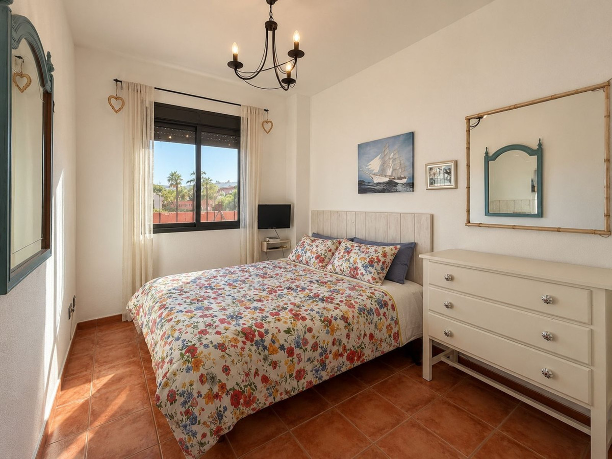 Appartement te koop in Casares Playa | 2 slaapkamers H5494951
