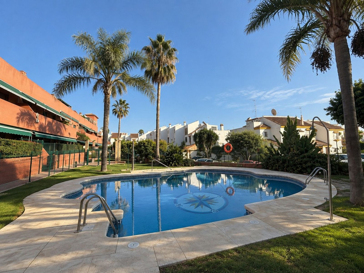Appartement te koop in Casares Playa | 2 slaapkamers H5494951