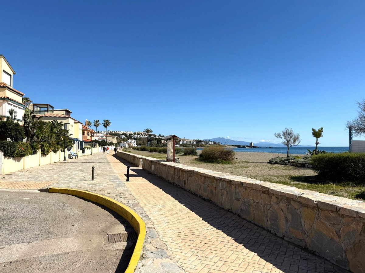 Appartement te koop in Casares Playa | 2 slaapkamers H5494951