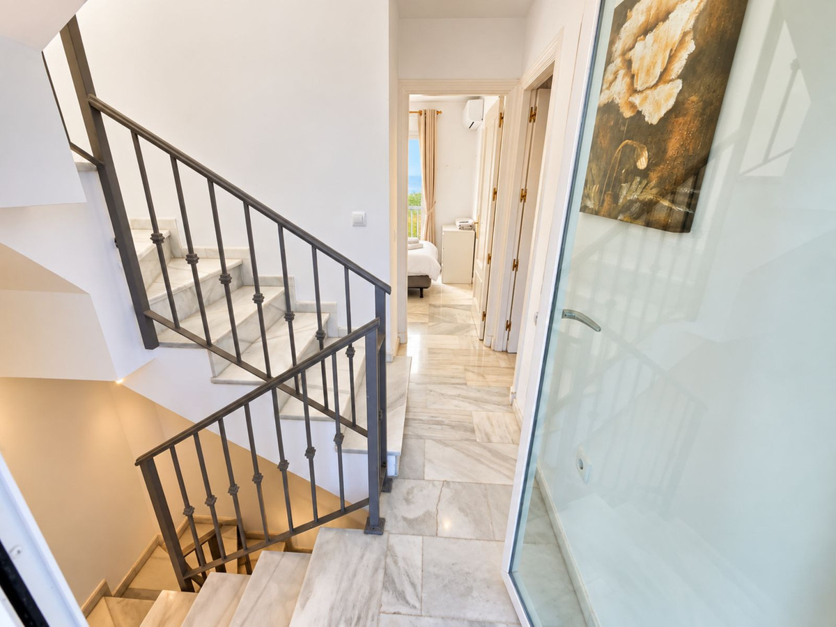Penthouse te koop in Casares Playa | 3 slaapkamers H5495953