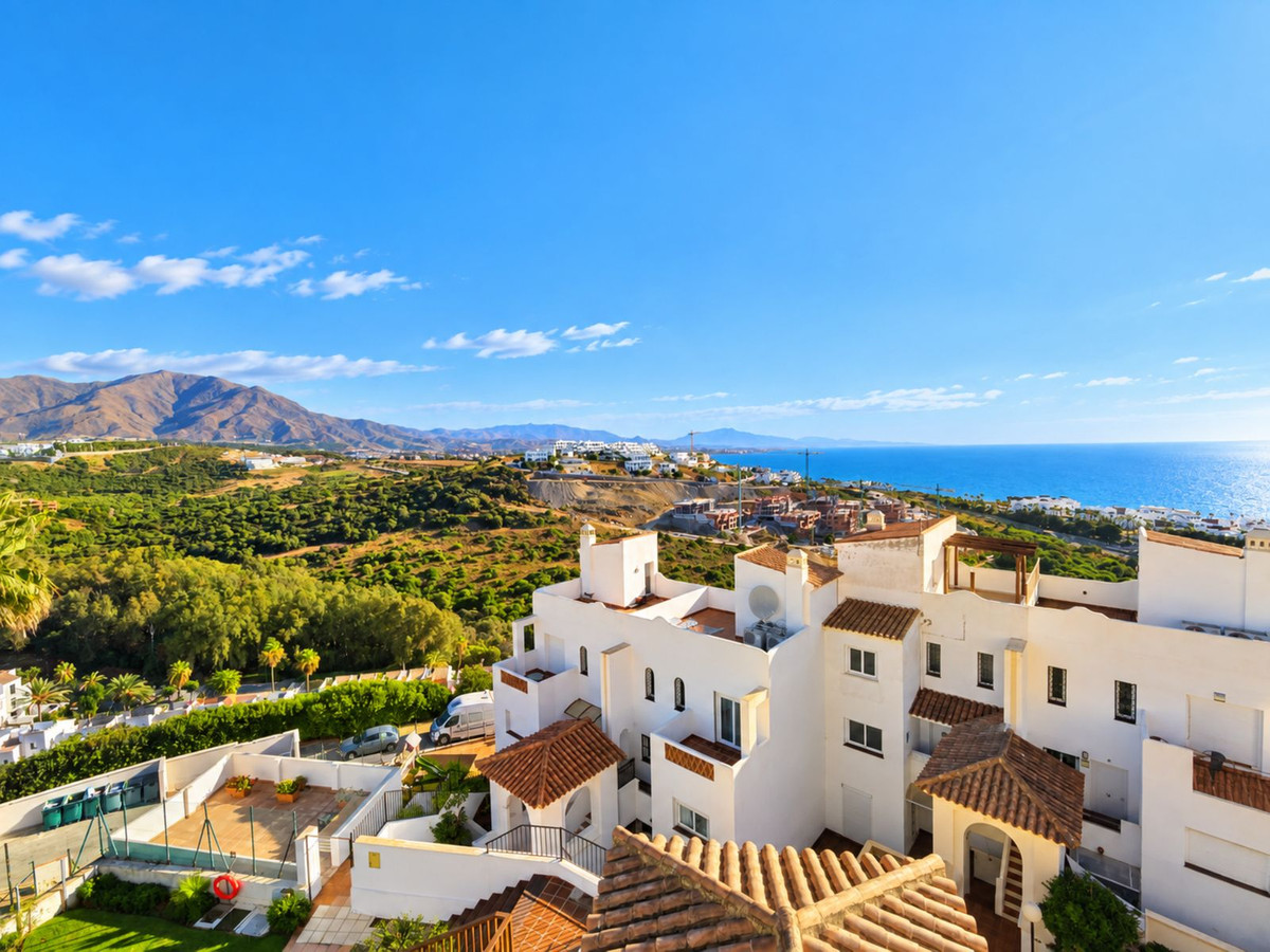 Penthouse te koop in Casares Playa | 3 slaapkamers H5495953