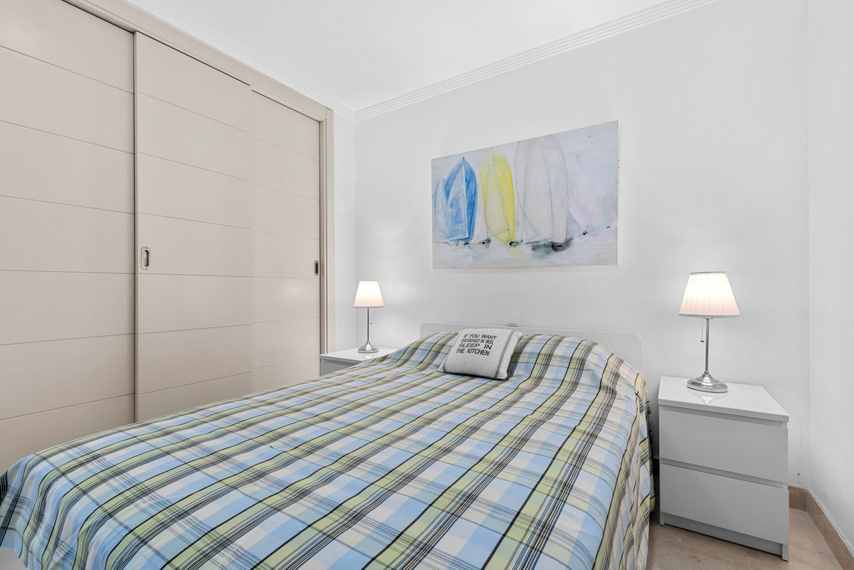 Appartement te koop in Casares Playa | 2 slaapkamers H5498257