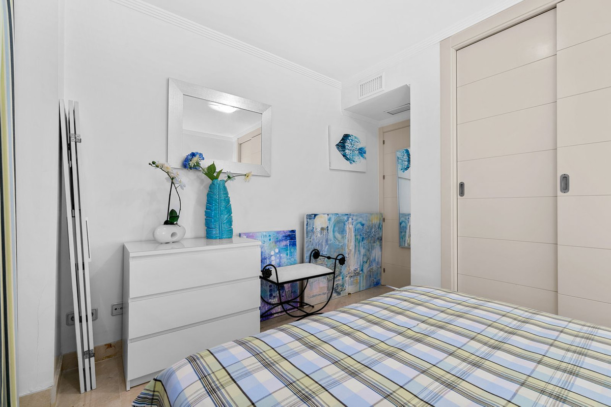 Appartement te koop in Casares Playa | 2 slaapkamers H5498257