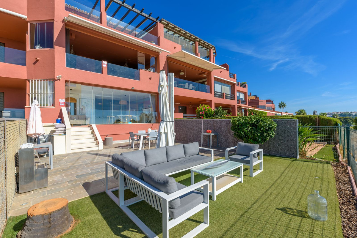 Appartement te koop in Casares Playa | 2 slaapkamers H5498257