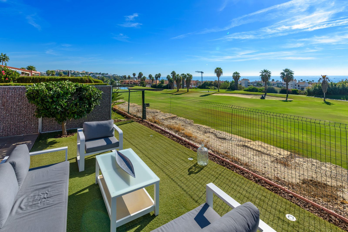 Appartement te koop in Casares Playa | 2 slaapkamers H5498257