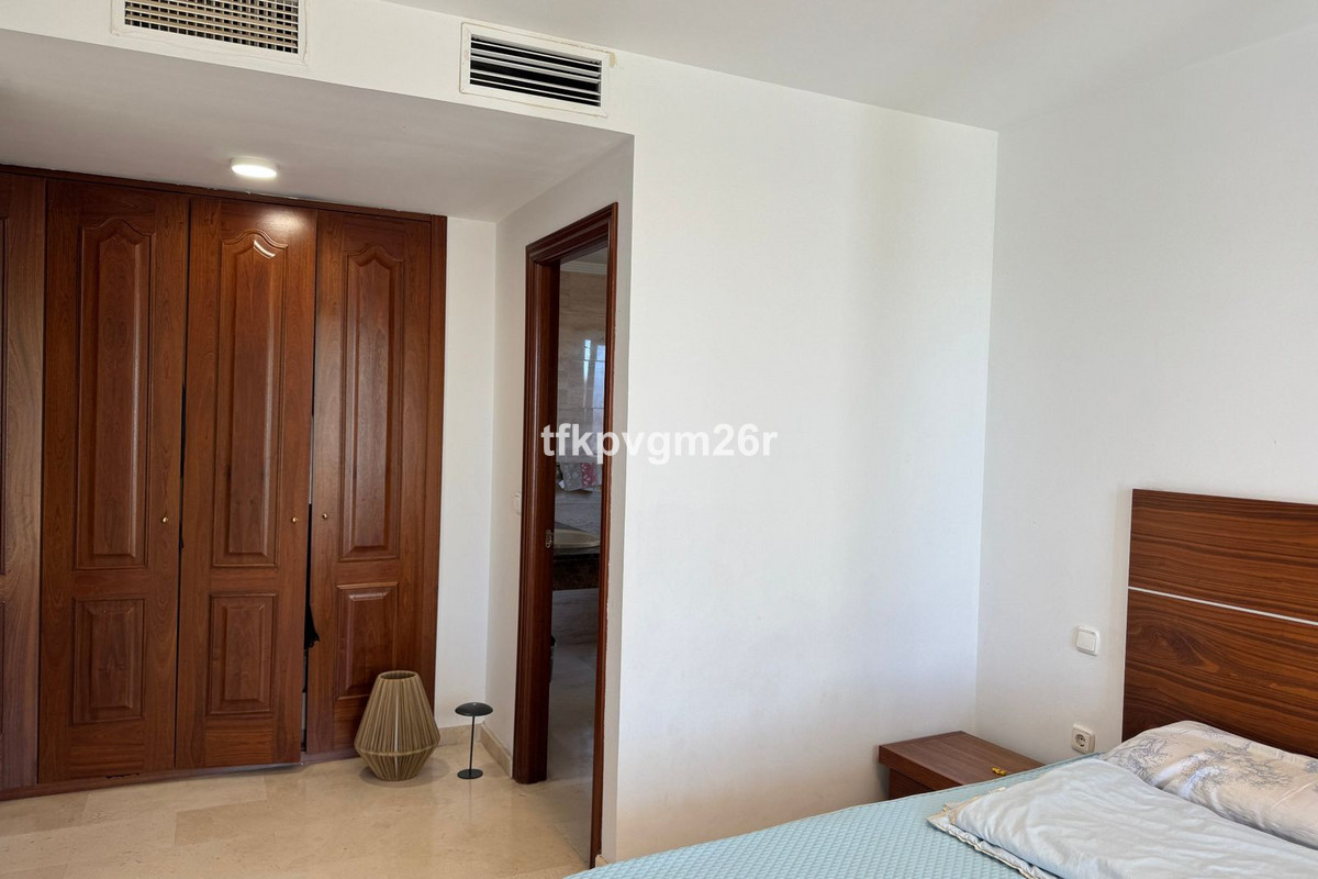 Appartement te koop in Casares Playa | 2 slaapkamers H5498809