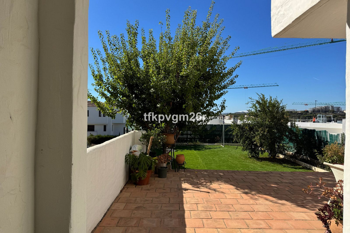 Appartement te koop in Casares Playa | 2 slaapkamers H5498809