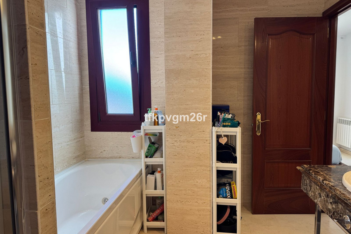 Appartement te koop in Casares Playa | 2 slaapkamers H5498809