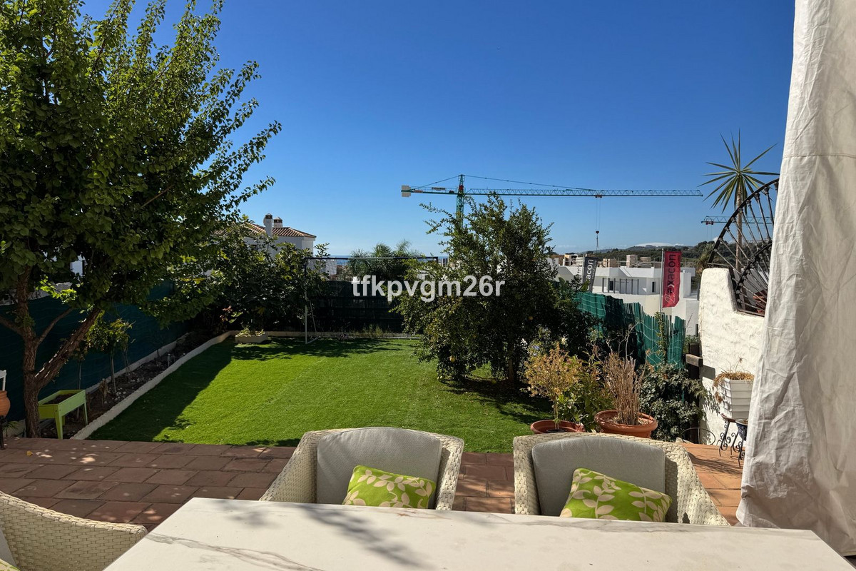 Appartement te koop in Casares Playa | 2 slaapkamers H5498809