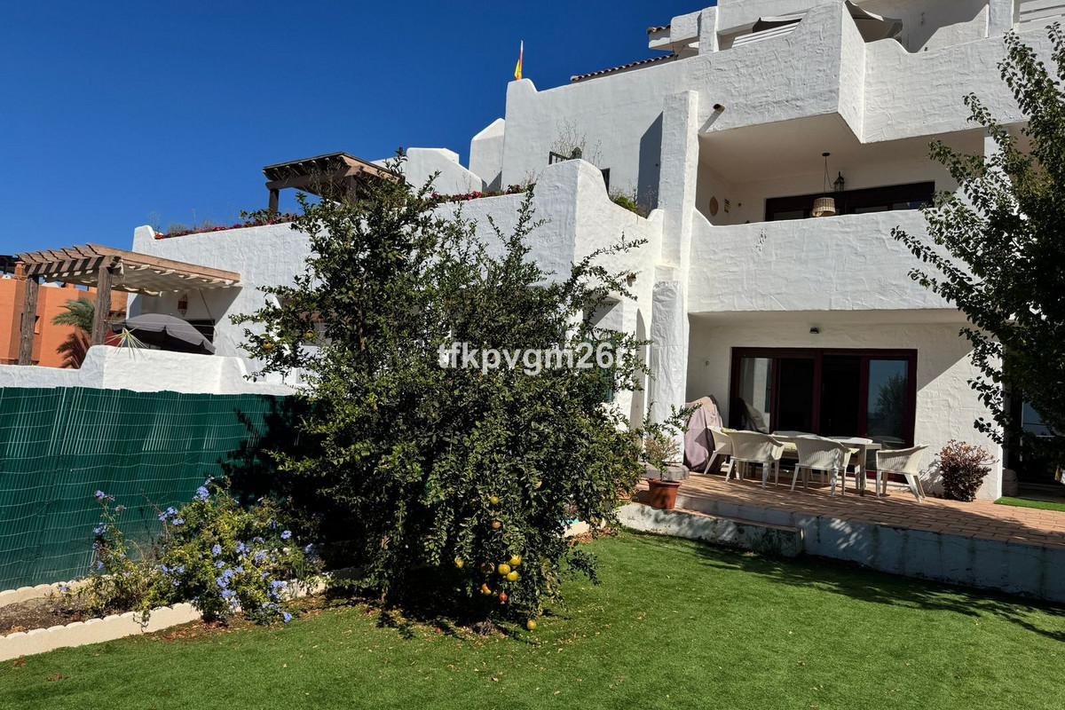 Appartement te koop in Casares Playa | 2 slaapkamers H5498809