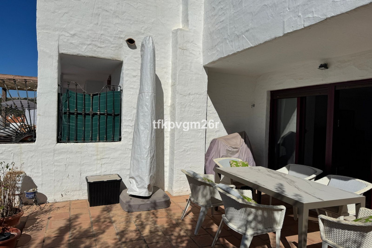 Appartement te koop in Casares Playa | 2 slaapkamers H5498809