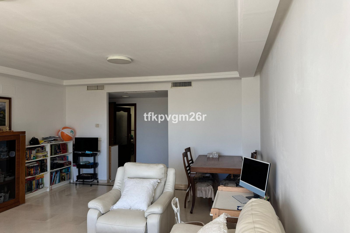 Appartement te koop in Casares Playa | 2 slaapkamers H5498809
