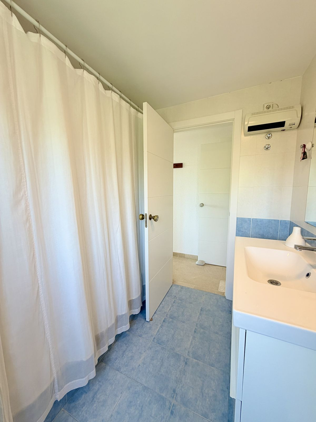 Appartement te koop in Casares Playa | 3 slaapkamers H5499733