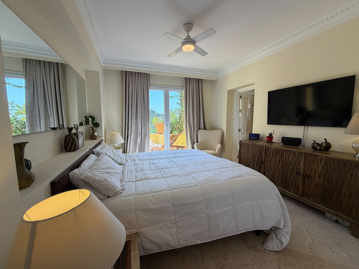 Appartement te koop in Casares Playa | 3 slaapkamers H5500327