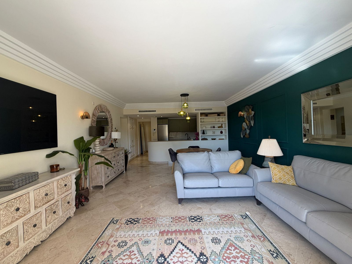 Appartement te koop in Casares Playa | 3 slaapkamers H5500327