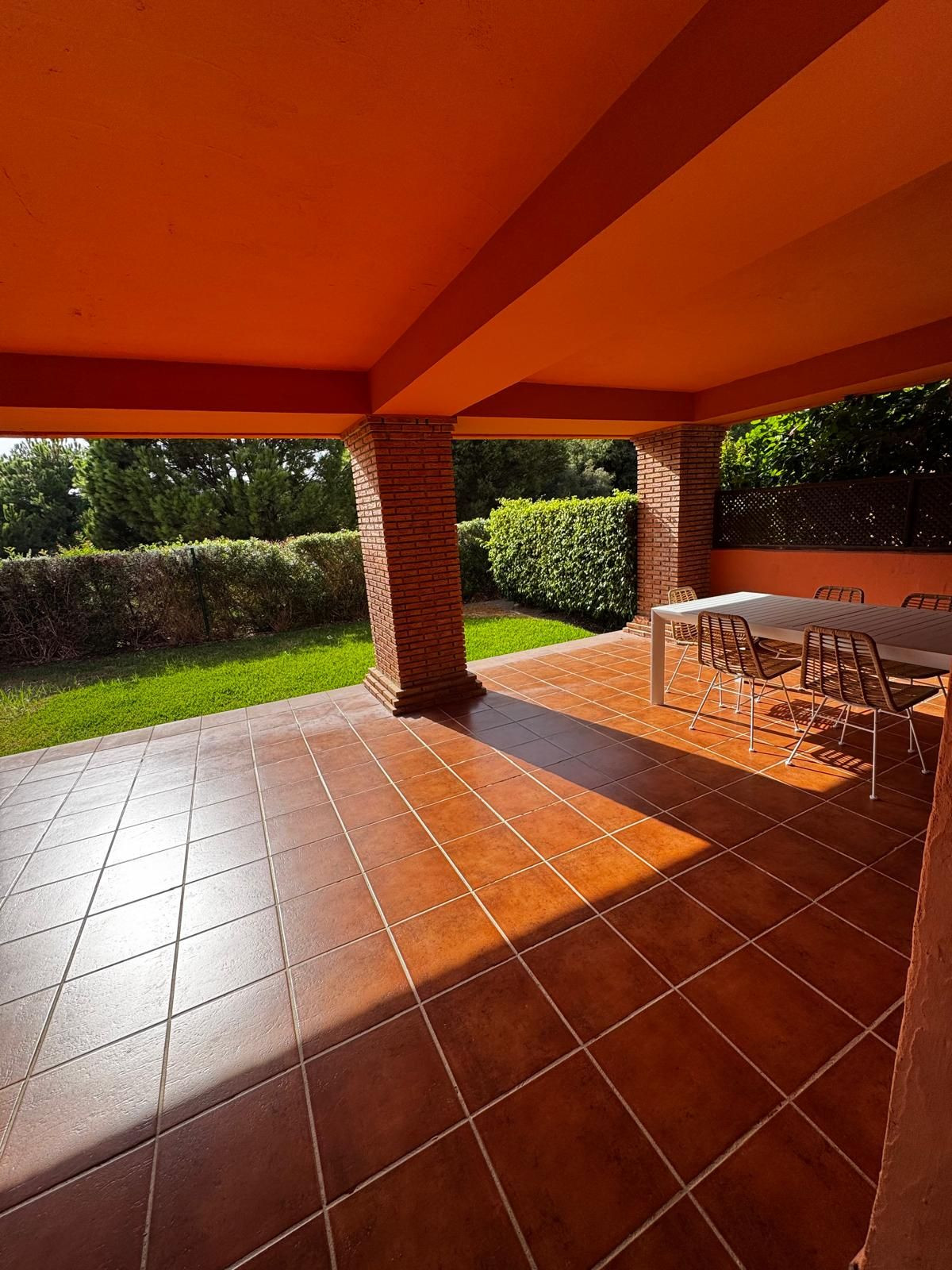 Appartement te koop in Casares Playa | 2 slaapkamers H5502961