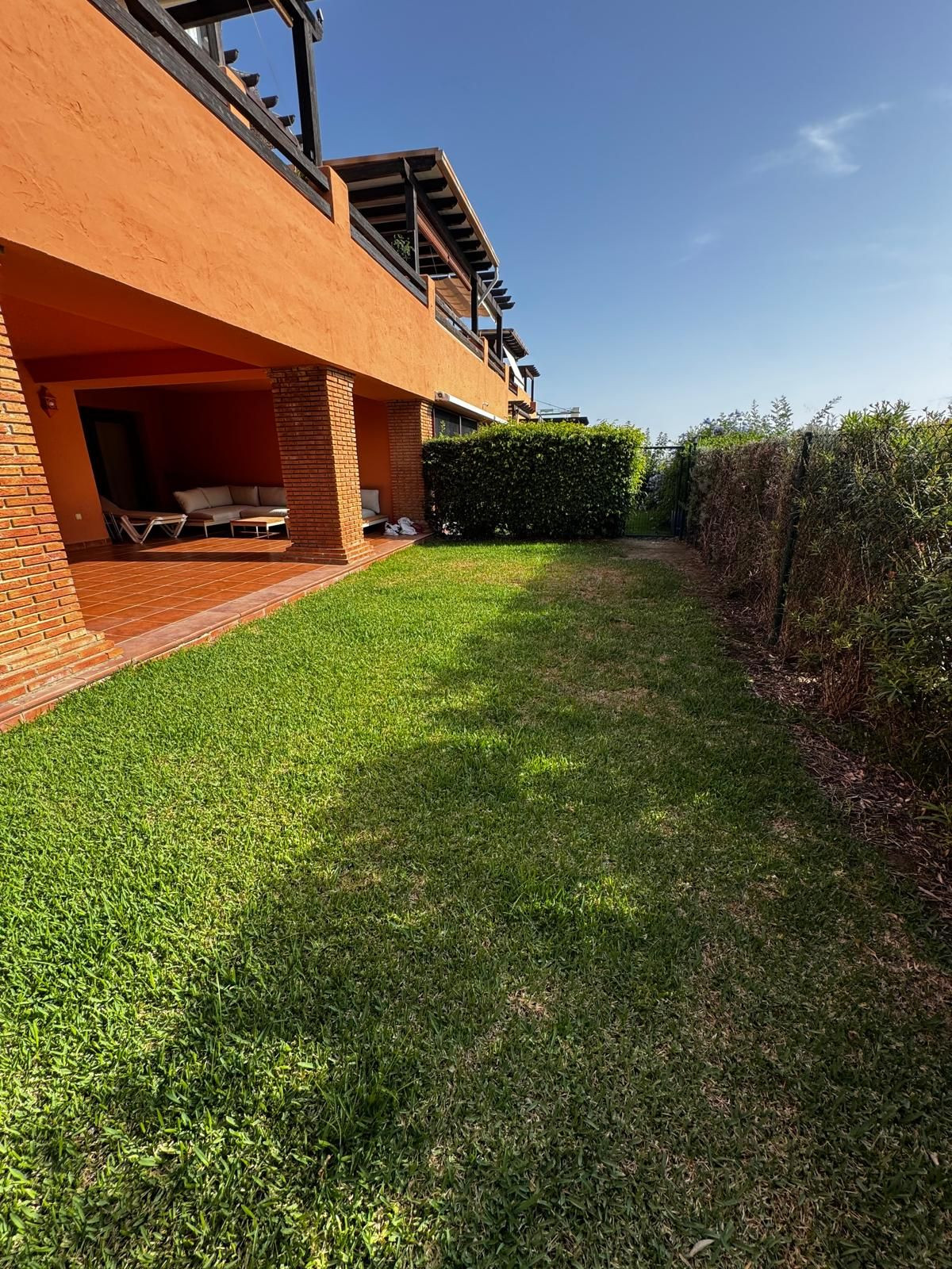 Appartement te koop in Casares Playa | 2 slaapkamers H5502961