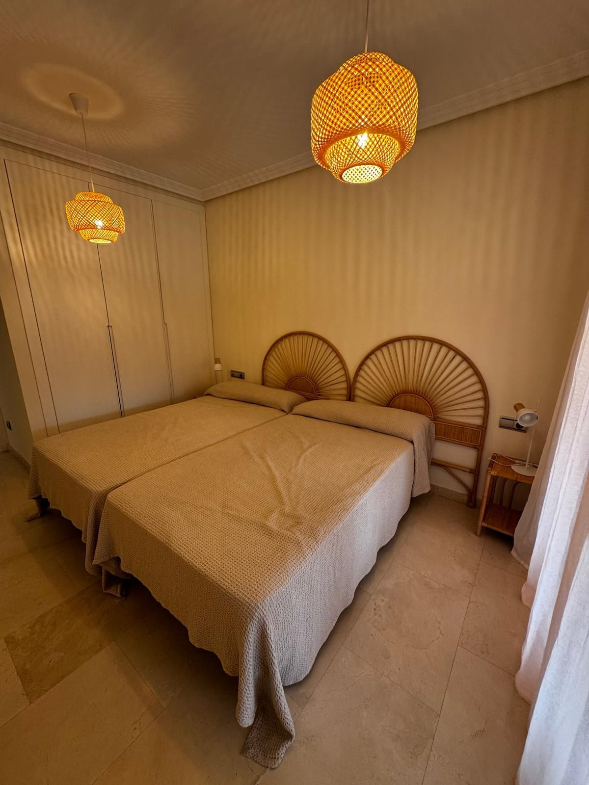 Appartement te koop in Casares Playa | 2 slaapkamers H5502961
