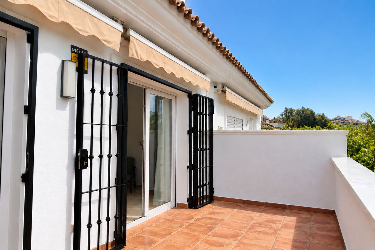 Appartement te koop in Casares Playa | 2 slaapkamers H5506327