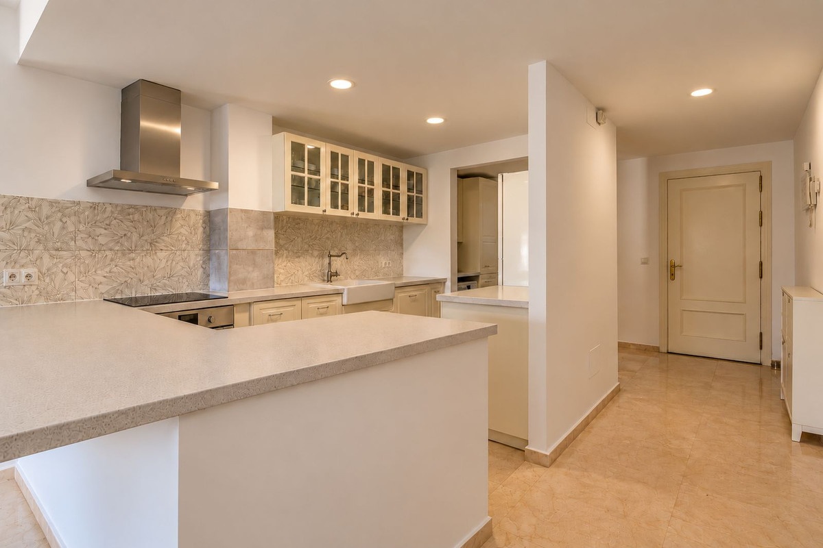 Appartement te koop in Casares Playa | 2 slaapkamers H5506327