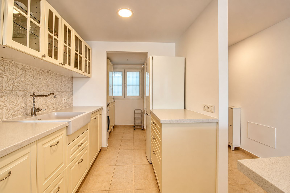 Appartement te koop in Casares Playa | 2 slaapkamers H5506327