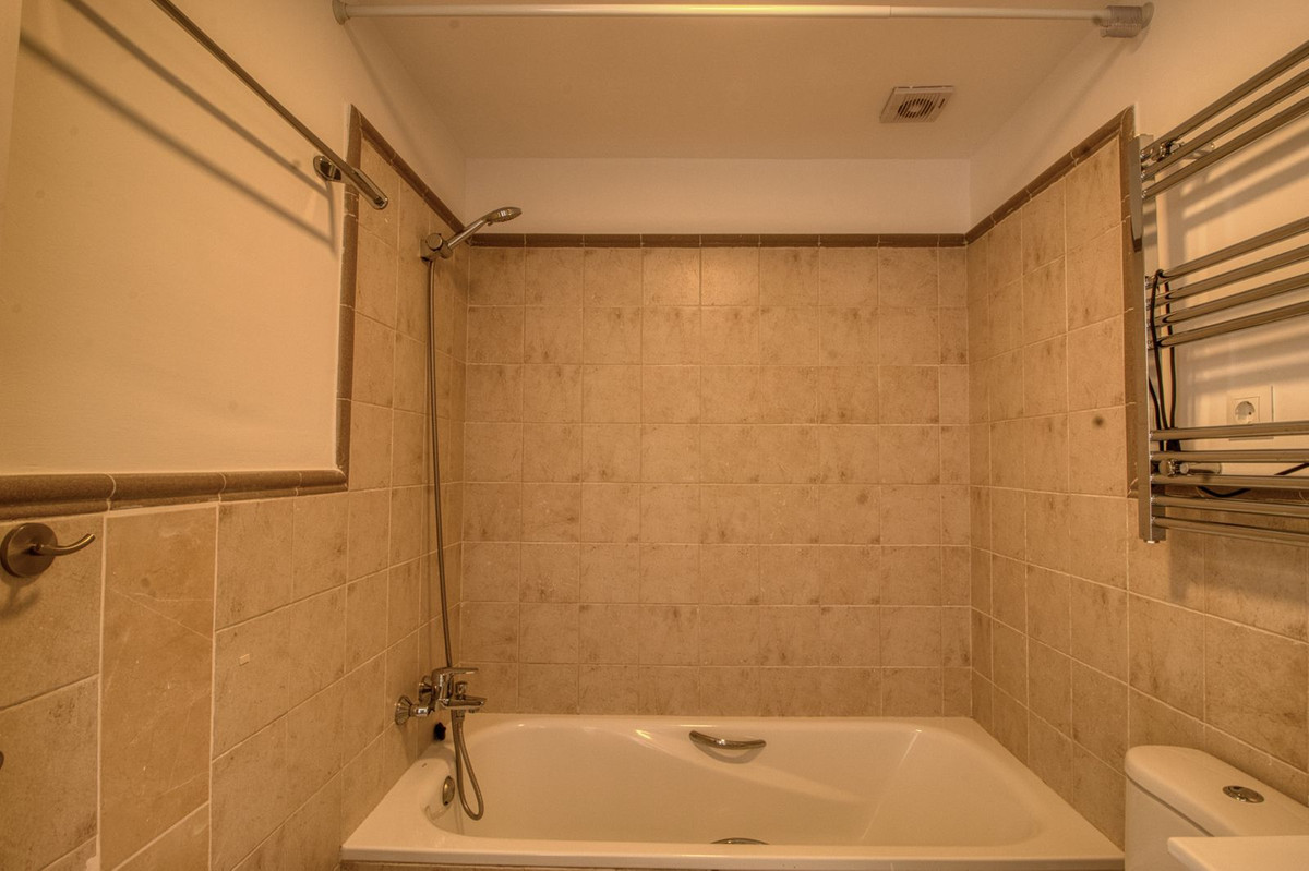 Appartement te koop in Casares Playa | 2 slaapkamers H5506327