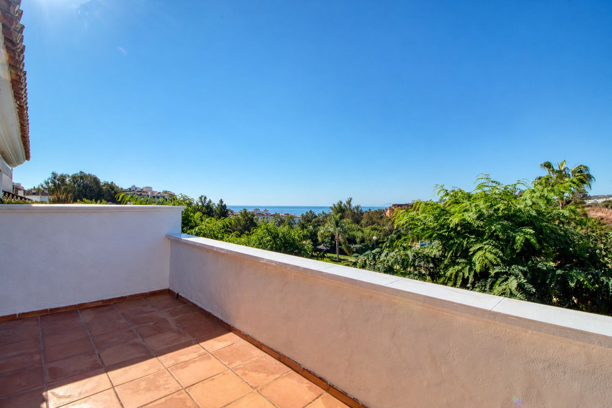 Appartement te koop in Casares Playa | 2 slaapkamers H5506327