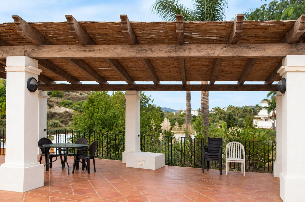 Appartement te koop in Casares Playa | 2 slaapkamers H5506327