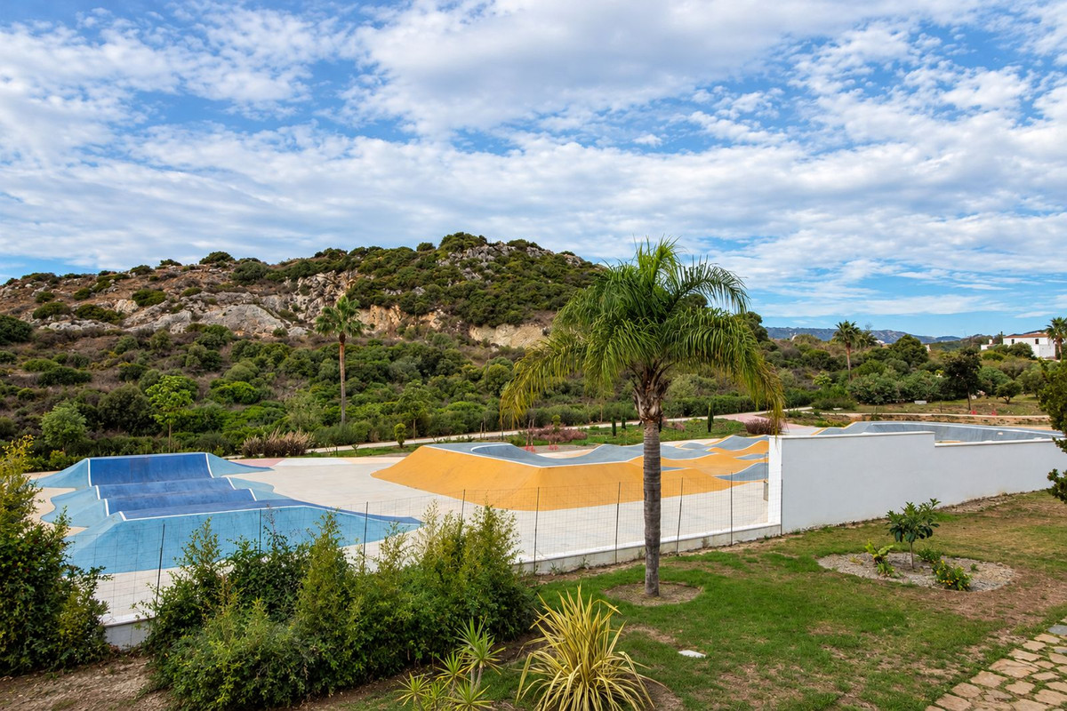 Appartement te koop in Casares Playa | 2 slaapkamers H5506327