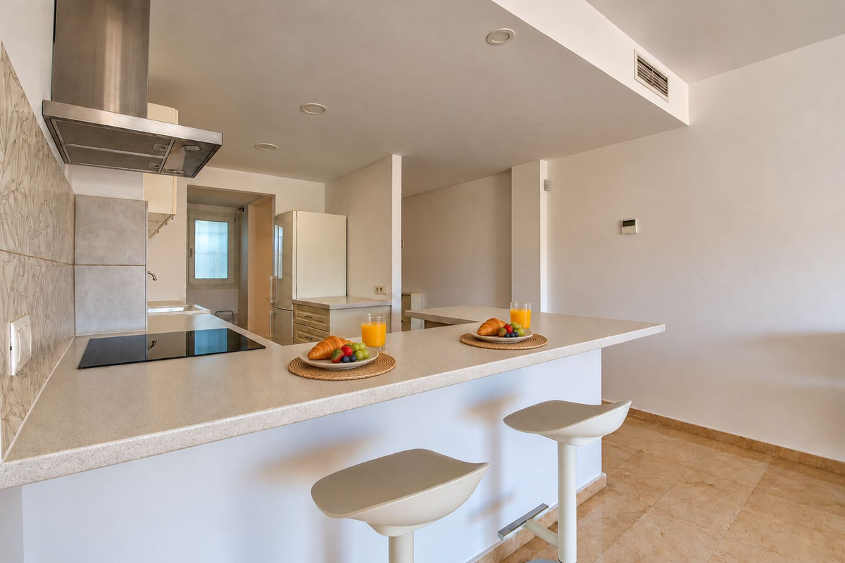 Appartement te koop in Casares Playa | 2 slaapkamers H5506327