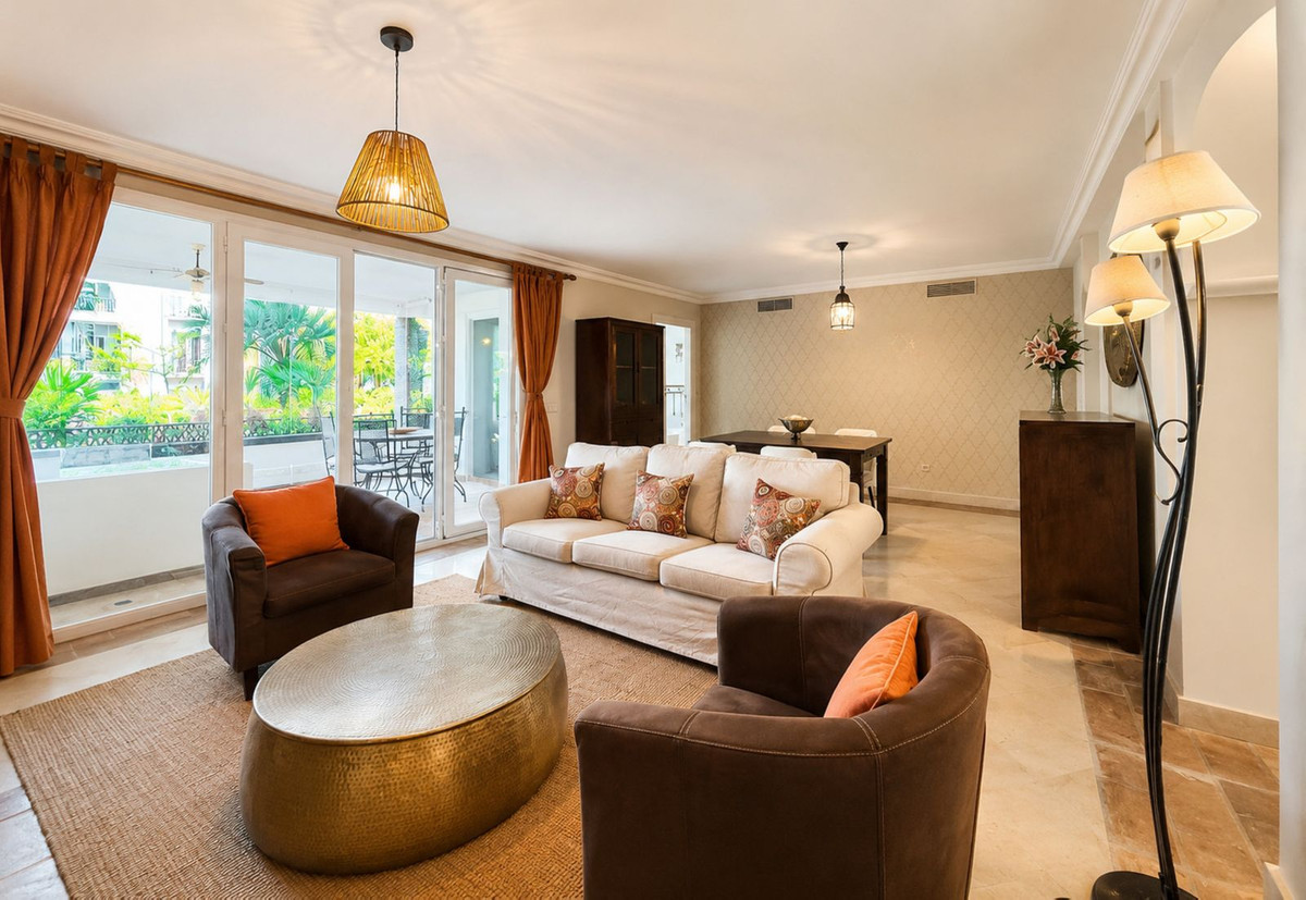 Appartement te koop in Casares Playa | 2 slaapkamers H5514322