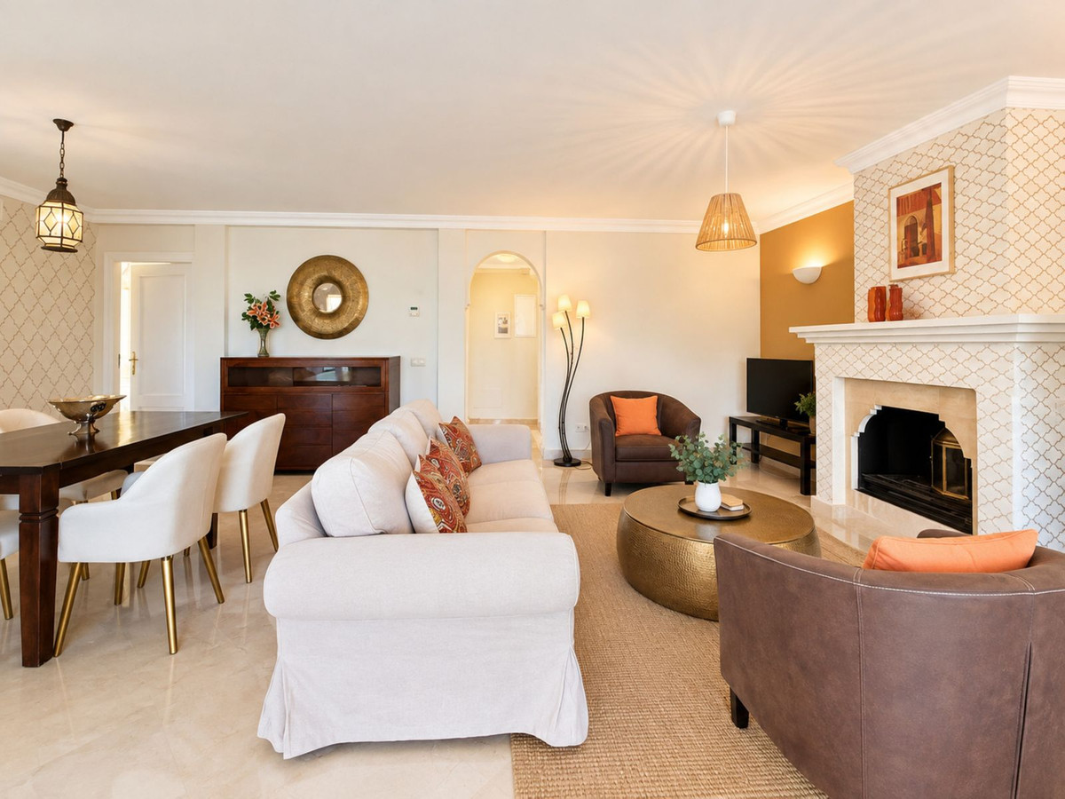 Appartement te koop in Casares Playa | 2 slaapkamers H5514322