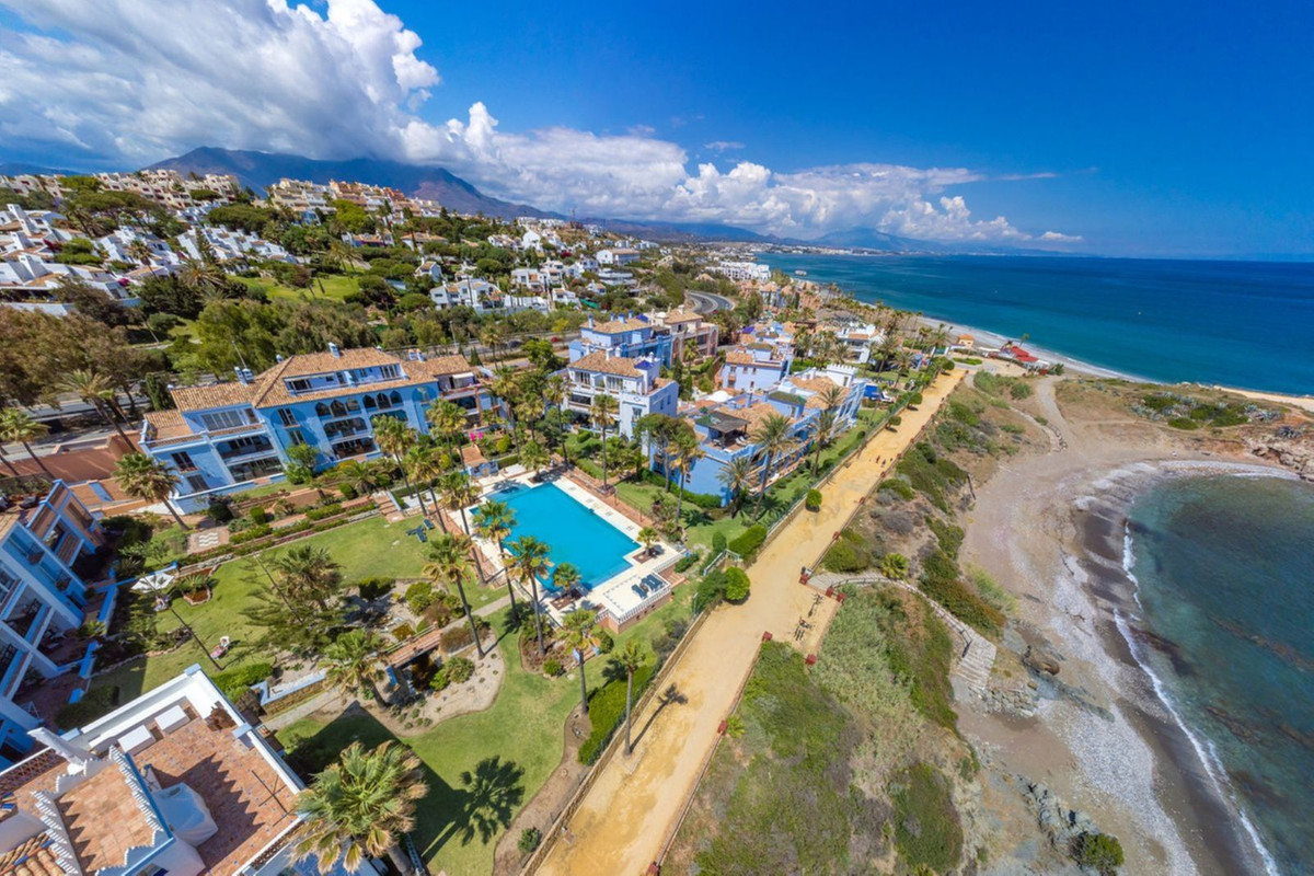 Appartement te koop in Casares Playa | 2 slaapkamers H5514322